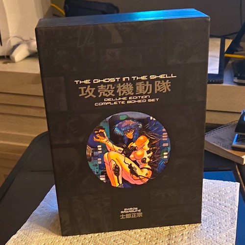 The ghost shell deluxe - ghost,